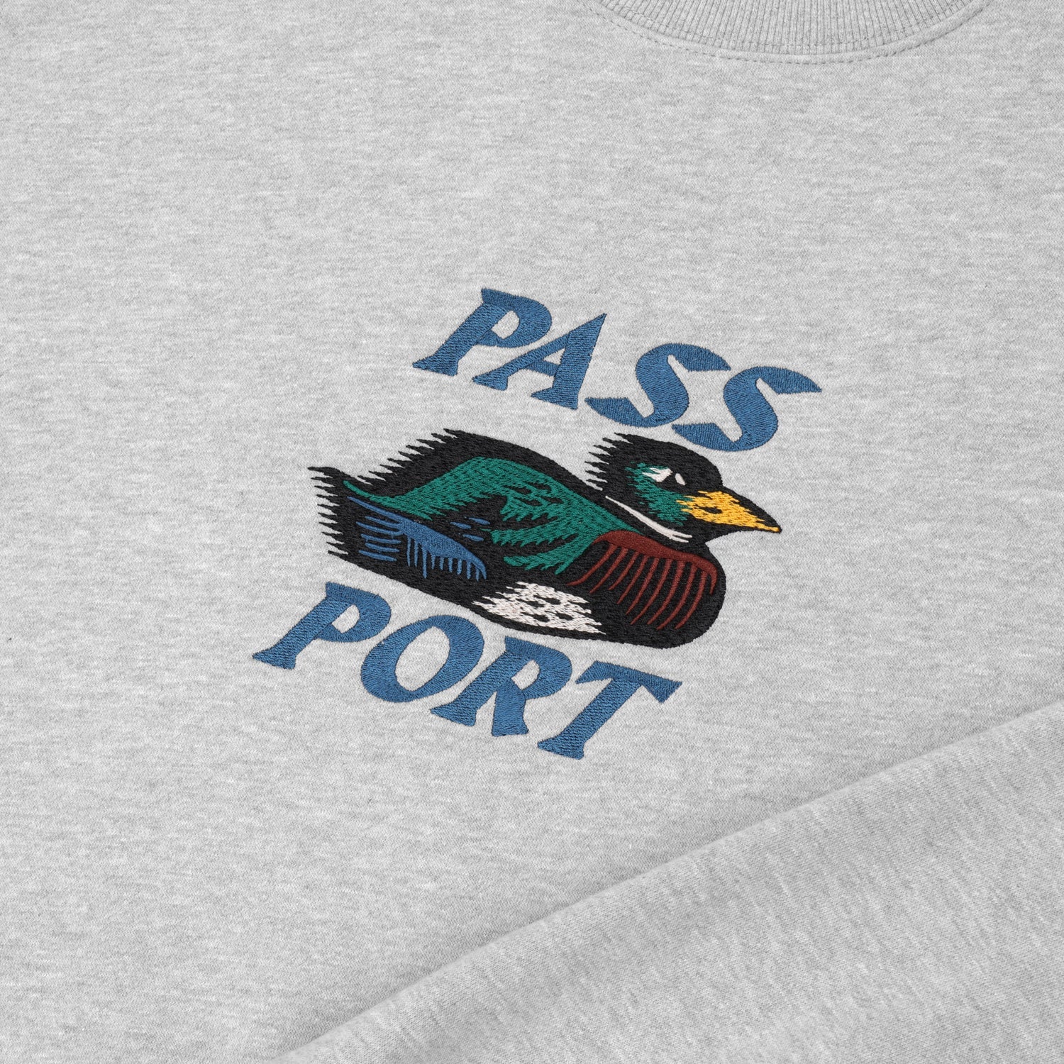 0000s_0182_FASTDUCKSWEATERASHD1_6167797e-5957-4bb9-9f2b-7b17d8a52709.jpg