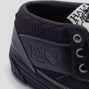 Vans & Pass~Port Skate Half Cab - Black/Night Shade