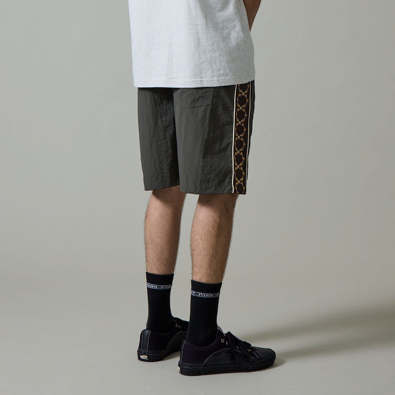 Pass~Port Wattle RPET Casual Short - Olive / Chocolate