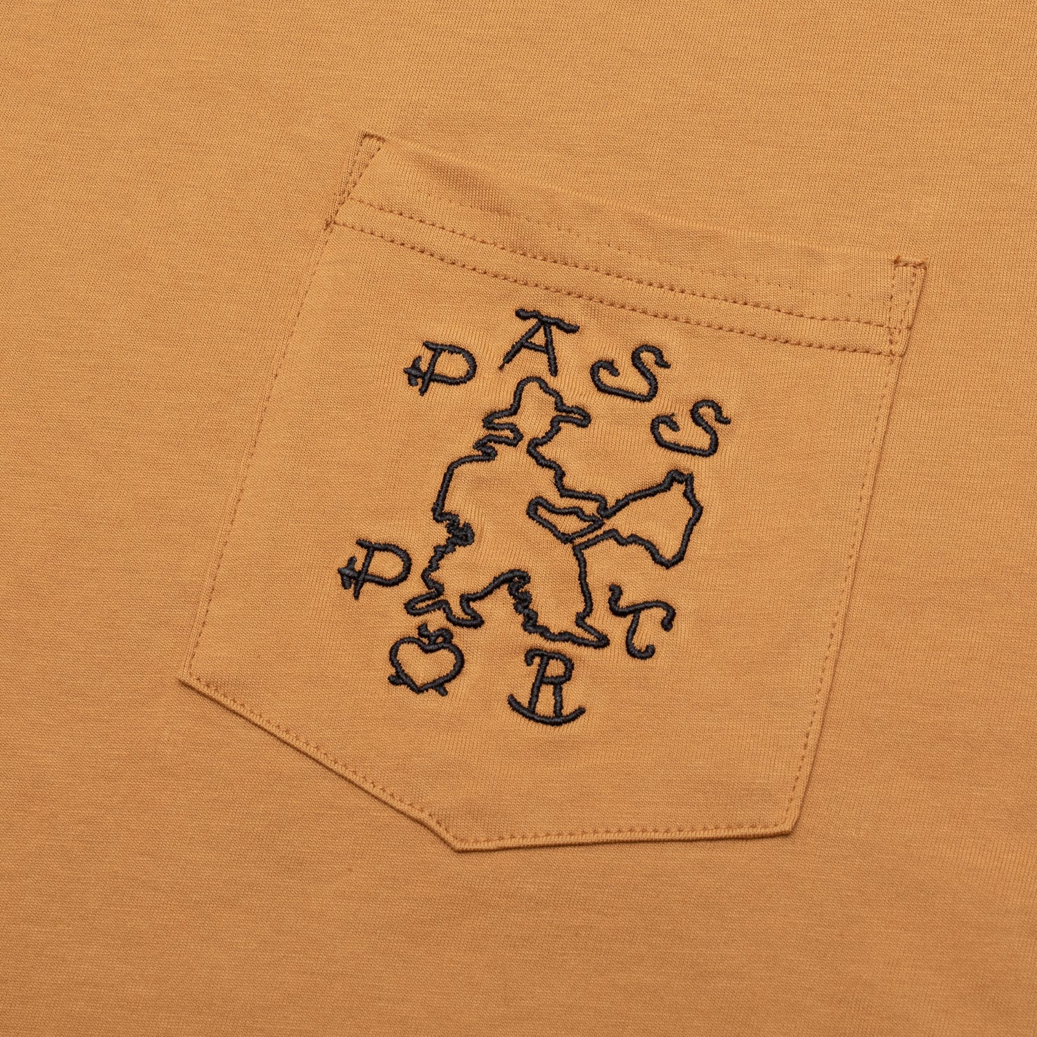 R43_0107_COWPOKE_ORGANIC_POCKET_TEE_MUSTARD_2.jpg