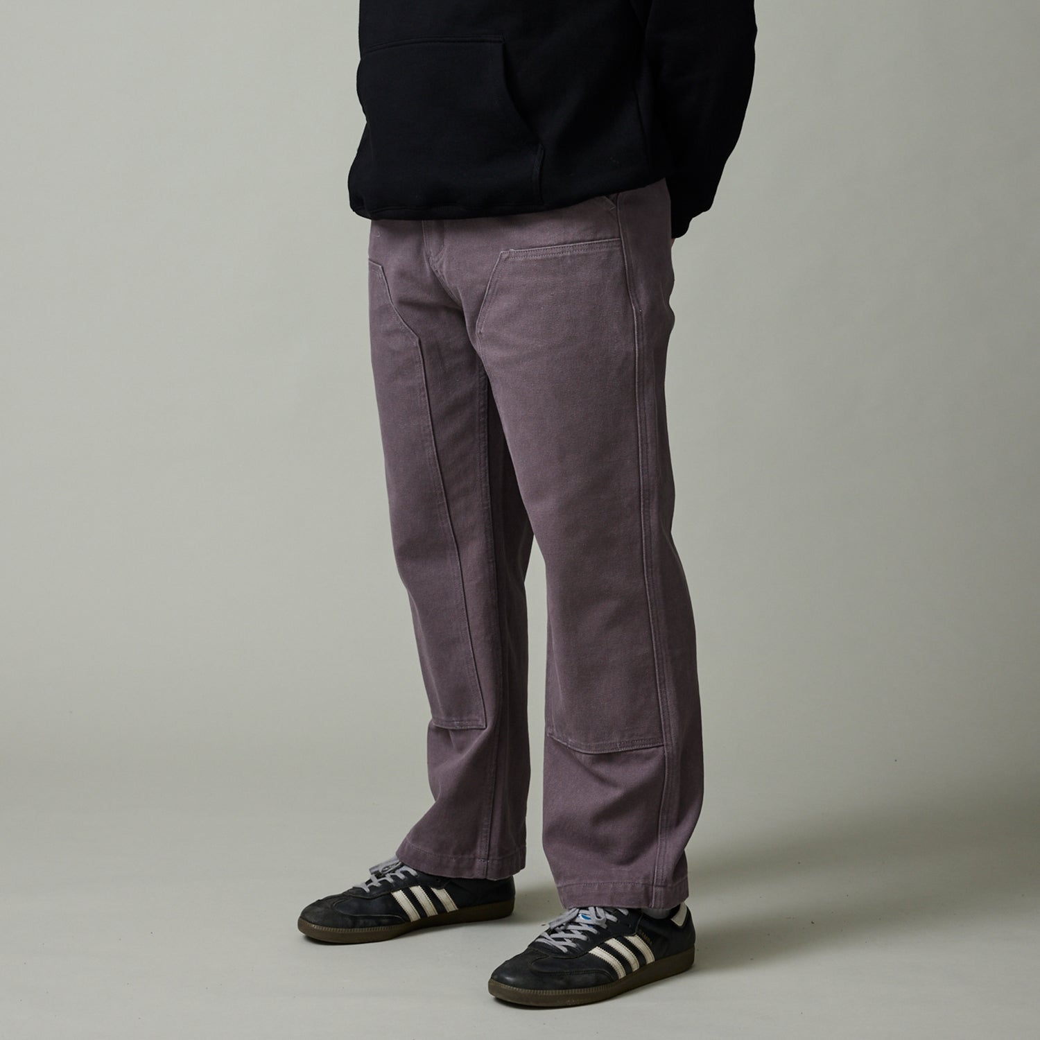 R44_ON_BODY_PANTS_0014_DOUBLE_KNEE_DIGGERS_CLUB_PANTS_DUSTY_LILAC.jpg