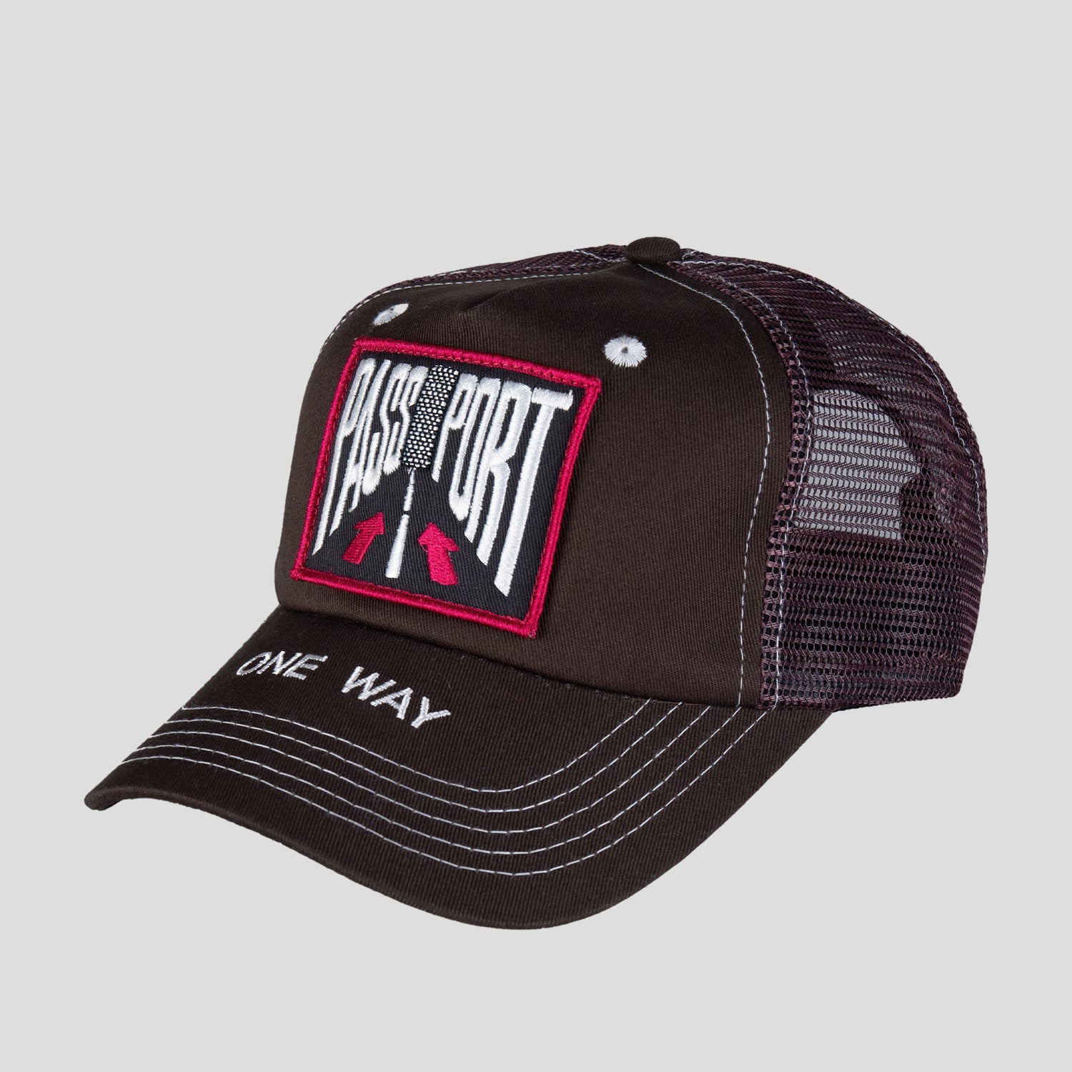 R_41HEADWEAR_0000s_0000_ONEWAYCAPCHOCMAIN.jpg