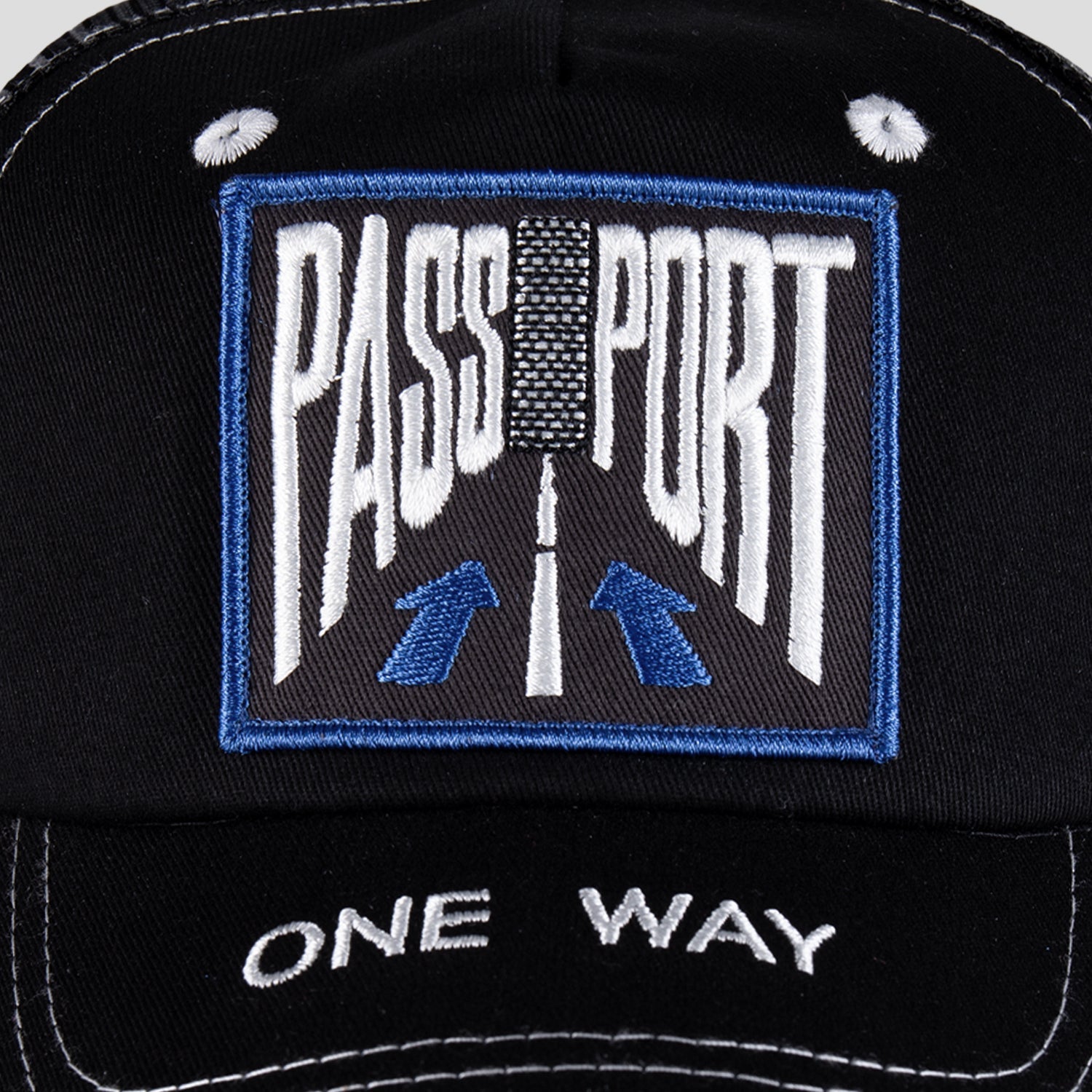 R_41HEADWEAR_0002s_0001_ONEWAYCAPBLACKDETAIL.jpg