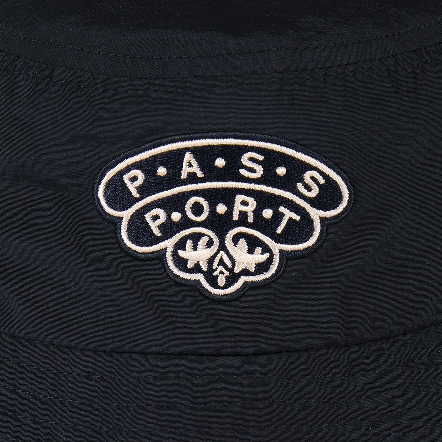R_41HEADWEAR_0056_HEIRLOOMBUCKETBLACKDETAIL.jpg
