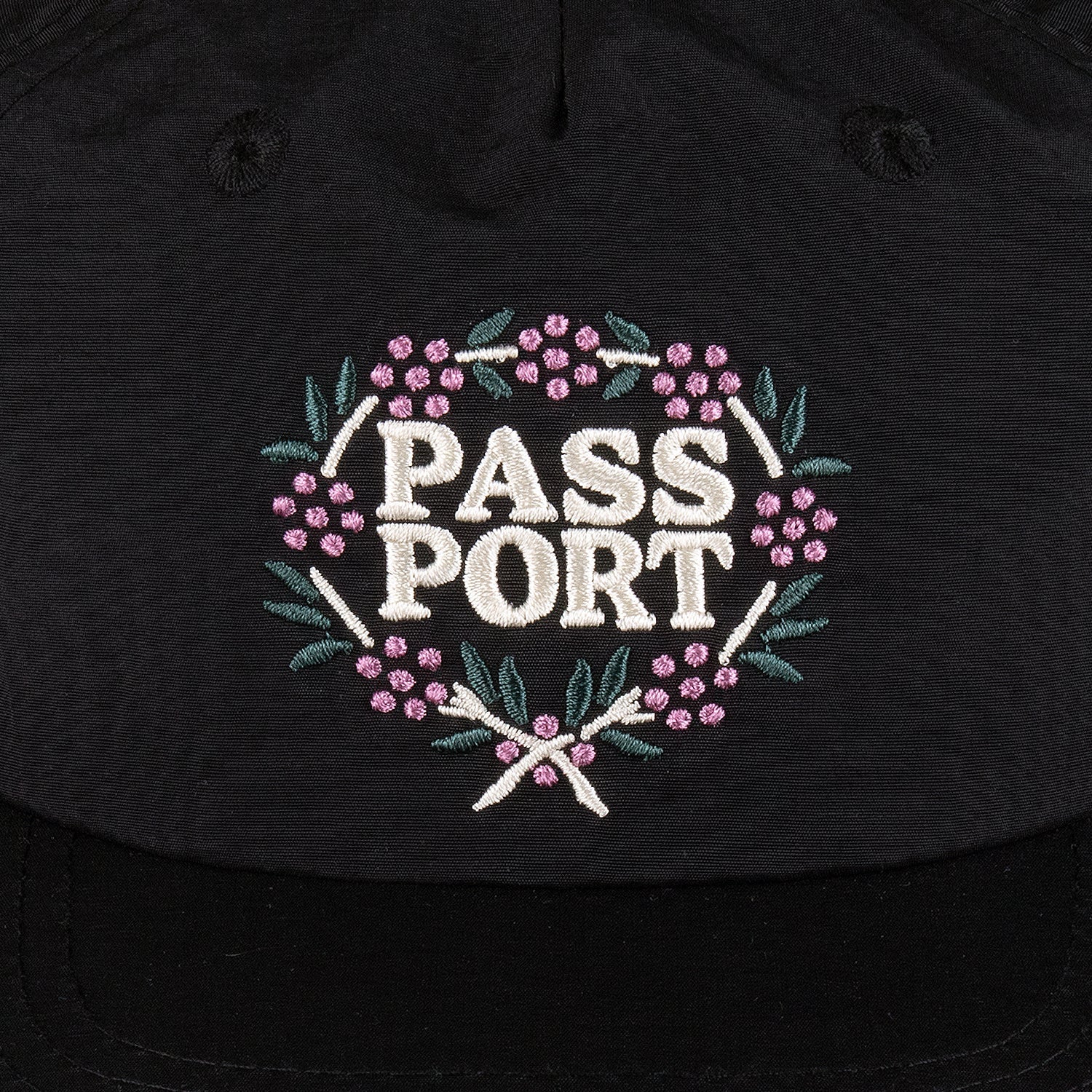 R_42HEADWEAR_0023s_0001_DETAIL.jpg