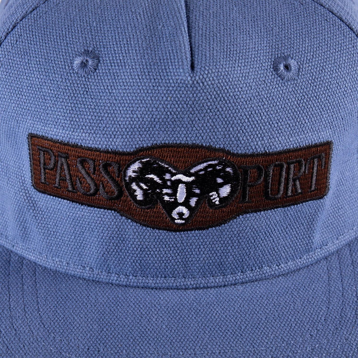 R_43_0000s_0108_RAMWORKERSCAPBLACKBLUEDETAIL.jpg